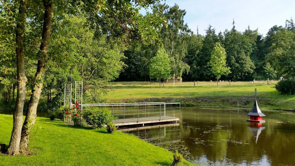Fjelsted Skov Hotel & Konference Ejby  Buitenkant foto